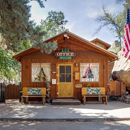 Whispering Pines Lodge Kernville Esterno foto
