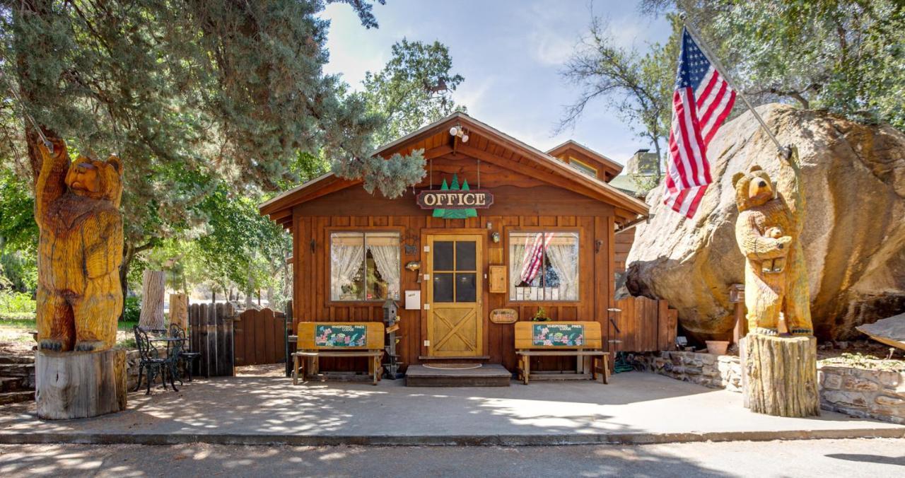 Whispering Pines Lodge Kernville Esterno foto