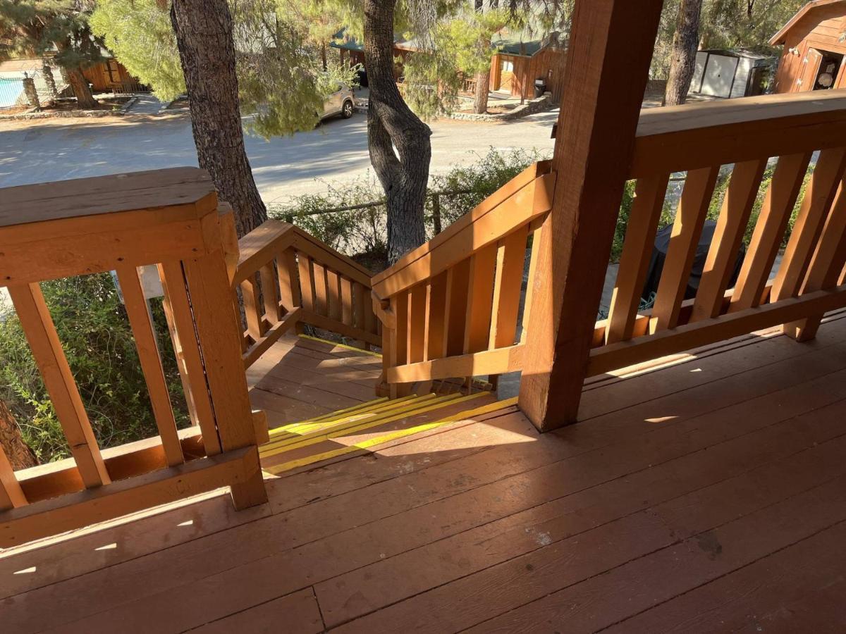 Whispering Pines Lodge Kernville Esterno foto