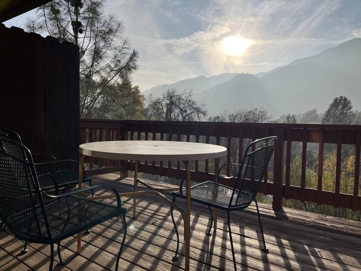 Whispering Pines Lodge Kernville Esterno foto